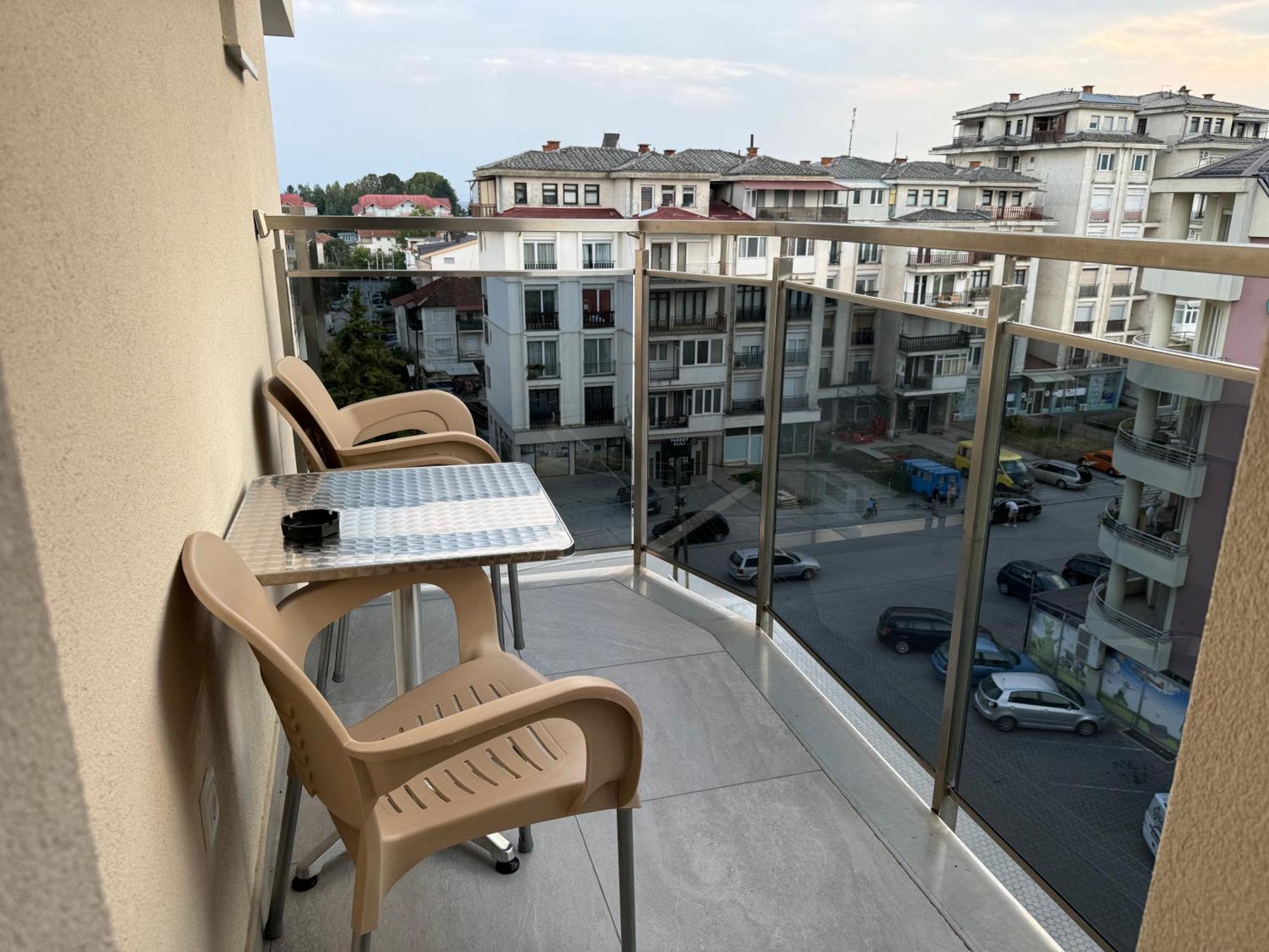 Hotel Majestic Struga Exterior foto