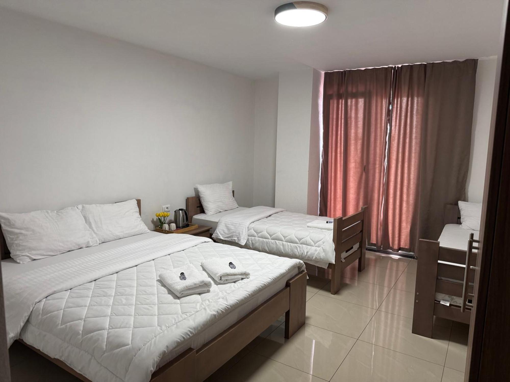 Hotel Majestic Struga Exterior foto